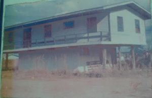 Antiga Prefeitura construída em 1969, próximo ao quartel da PM no 5° Bec. Fonte: Grupo Memória Vilhenense