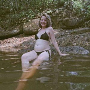 Anne Caroline faz biologia e aguarda a chegada do seu filho. Foto: Anne Caroline/ Arquivo Pessoal.